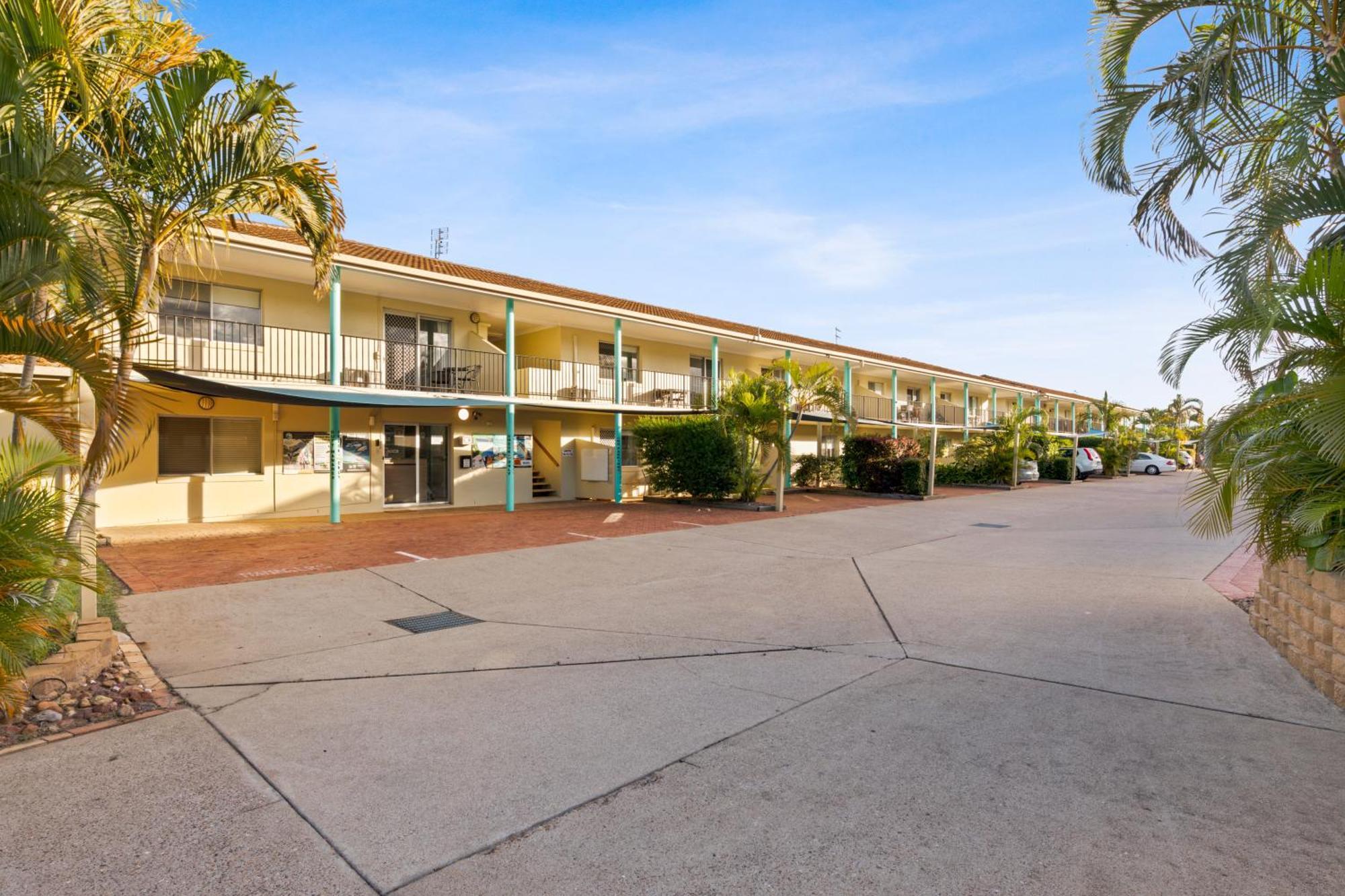 Arlia Sands Apartments Hervey Bay Exteriör bild