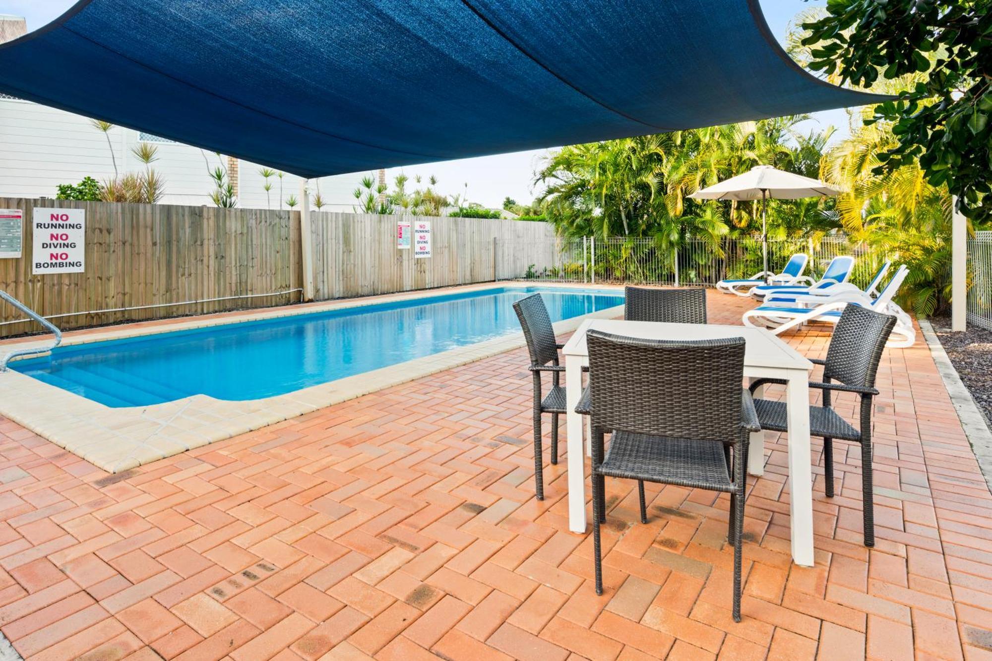 Arlia Sands Apartments Hervey Bay Exteriör bild