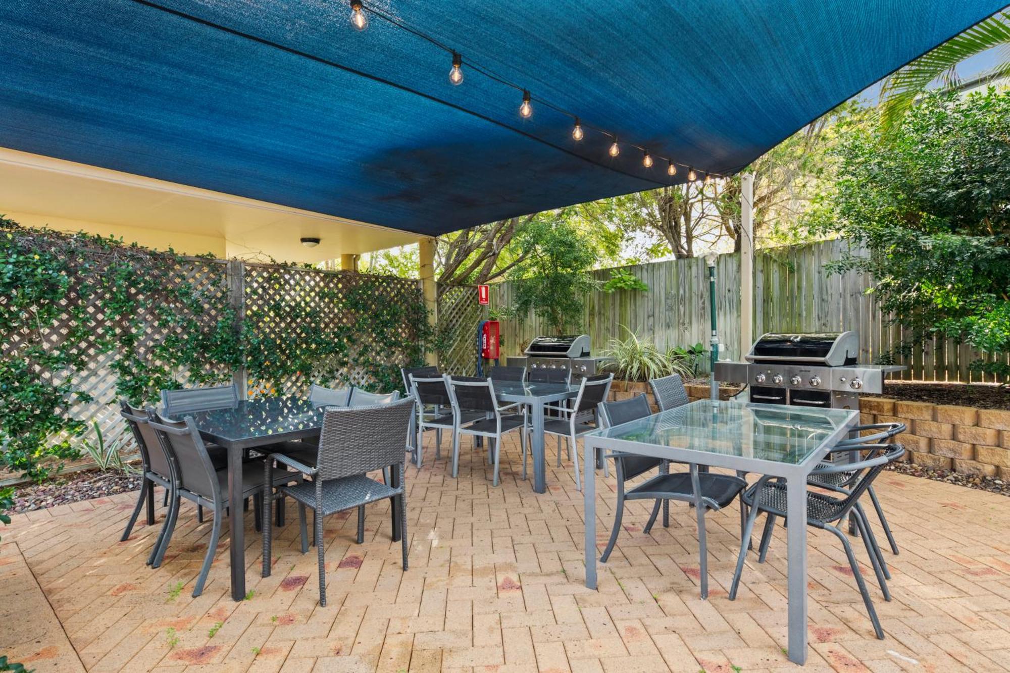 Arlia Sands Apartments Hervey Bay Exteriör bild