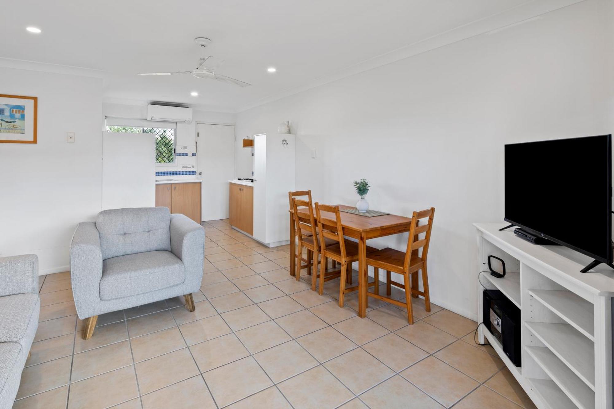 Arlia Sands Apartments Hervey Bay Exteriör bild
